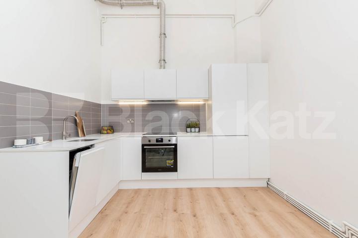 Fantastic opportunity to rent a warehouse  conversion   Eagle Wharf Road , Old Street - Shoreditch